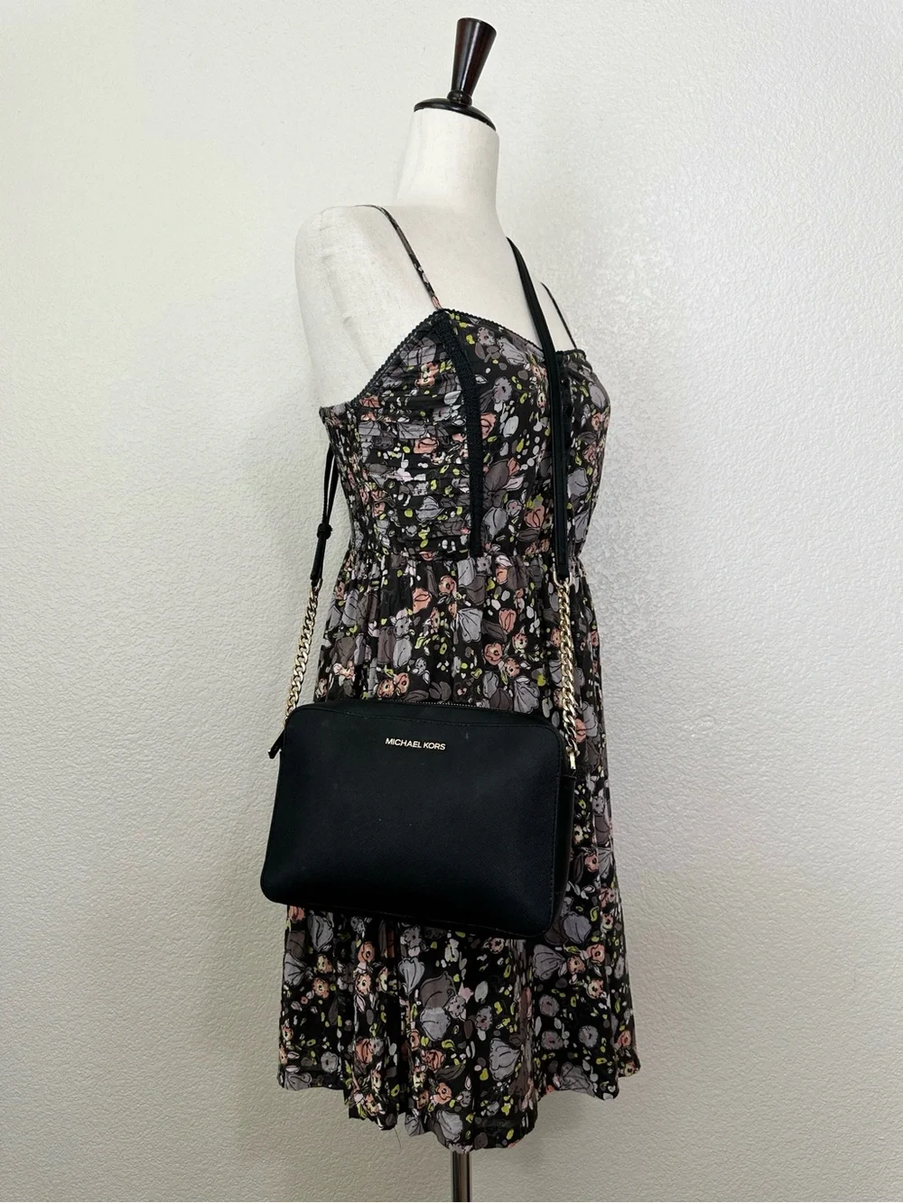 Michael Kors Jet Set Large East West Saffiano Leather Crossbody Bag